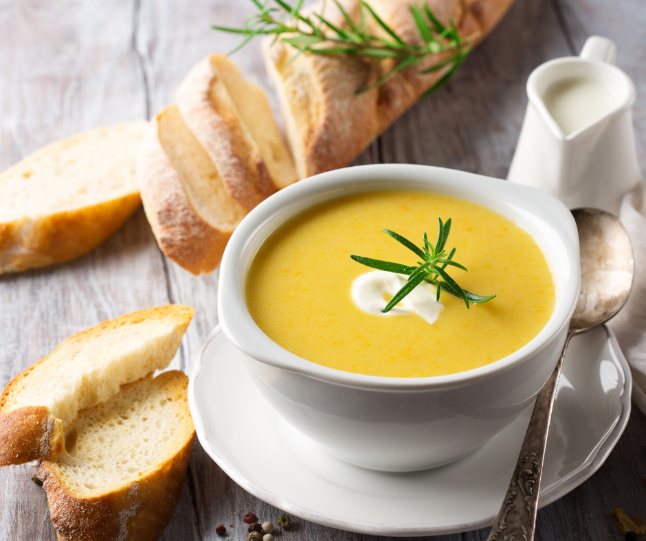 Potage printanier servi lors d’un repas partagé des Porteurs d’Espérance